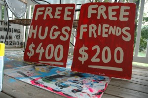 free friends / free hugs
